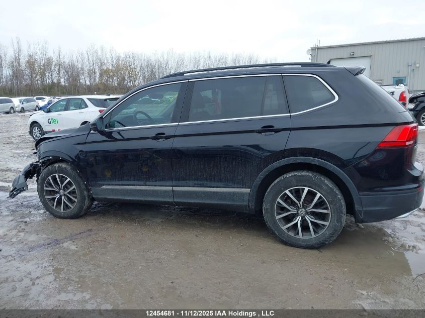 2018 Volkswagen Tiguan Comfortline VIN: 3VV2B7AX2JM013985 Lot: 12454681