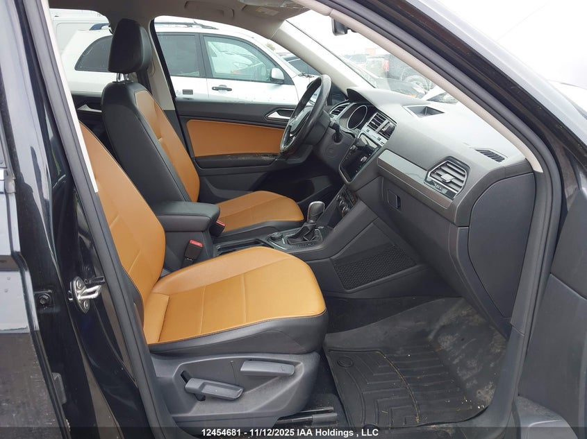 3VV2B7AX2JM013985 2018 VOLKSWAGEN TIGUAN photo no. 5