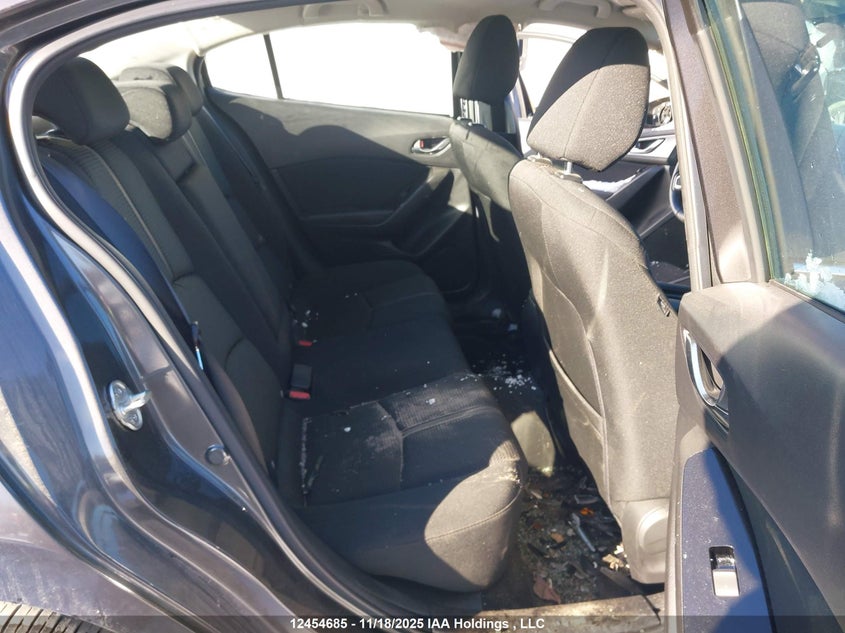 2018 Mazda Mazda3 50Th Anniversary Edition/Gs/Se VIN: 3MZBN1V78JM242925 Lot: 12454685