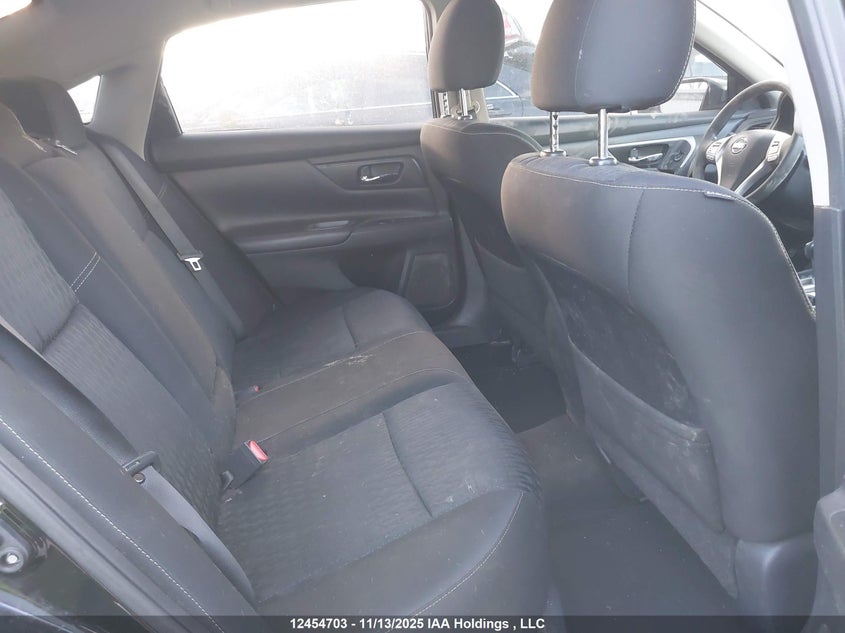 1N4AL3AP5HN350138 2017 NISSAN ALTIMA photo no. 8