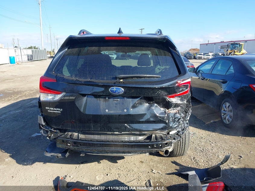 2023 Subaru Forester Sport VIN: JF2SKEHC8PH534875 Lot: 12454707