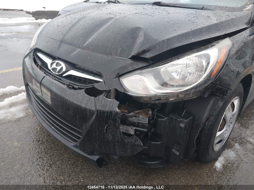 2013 Hyundai Accent Gls/Gs VIN: KMHCT4AE5DU554408 Lot: 12454716