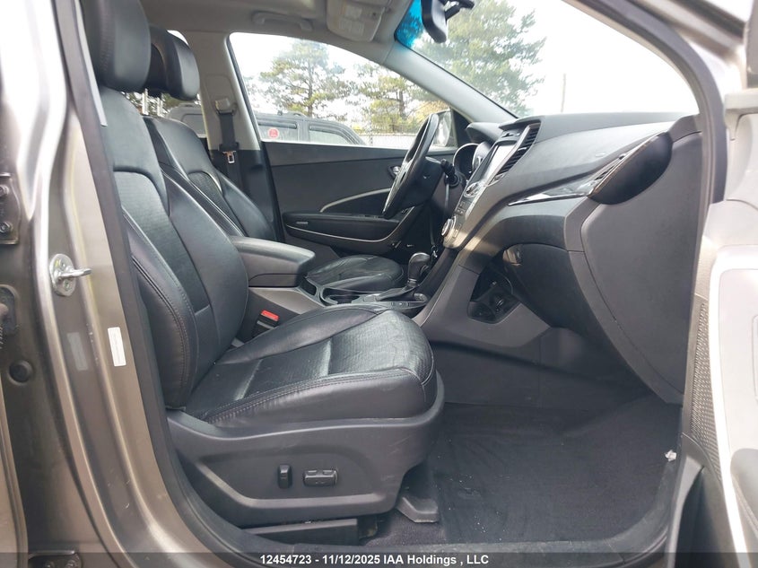 5XYZUDLA2GG328483 2016 HYUNDAI SANTA FE photo no. 5
