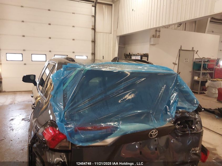 2025 Toyota Rav4 Plug-In Hybrid Xse VIN: JTMGB3FV8SD244536 Lot: 12454748