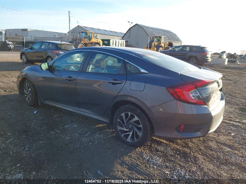 2HGFC2F77KH039833 2019 HONDA CIVIC photo no. 3