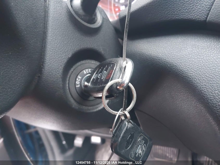 KM8J3CA43HU476967 2017 HYUNDAI TUCSON photo no. 11