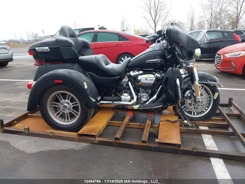 2021 Harley-Davidson Flhtcutg VIN: 5HD1MAF32MB850889 Lot: 12454766