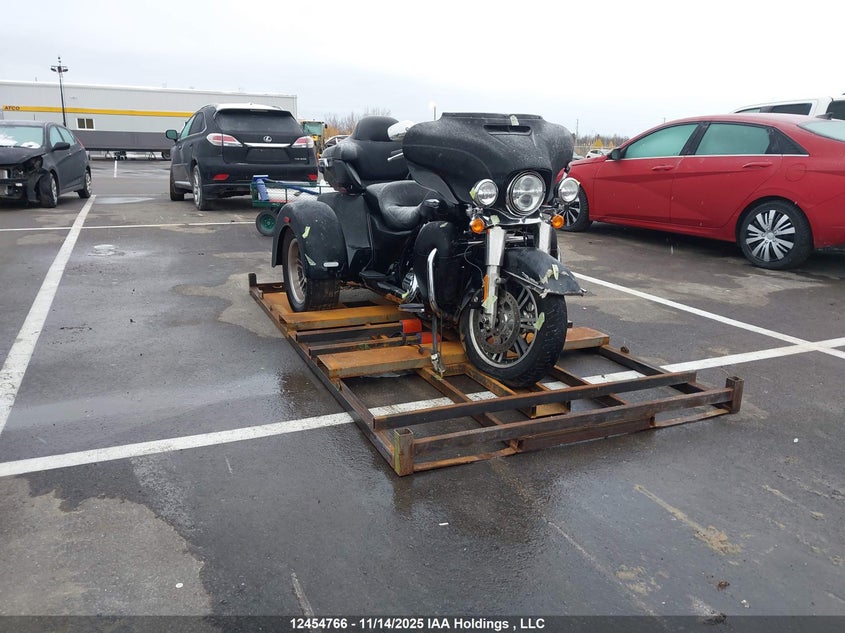 5HD1MAF32MB850889 2021 Harley-Davidson Flhtcutg auction photo 1