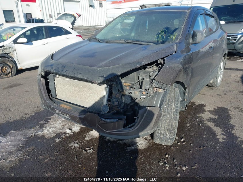 2014 Hyundai Tucson Gl VIN: KM8JTCAF7EU868282 Lot: 12454778