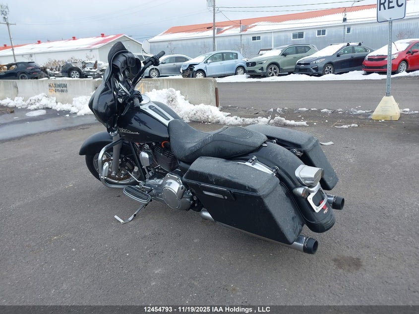 5HD1KB4169Y677072 2009 HARLEY-DAVIDSON STREET GLIDE photo no. 3