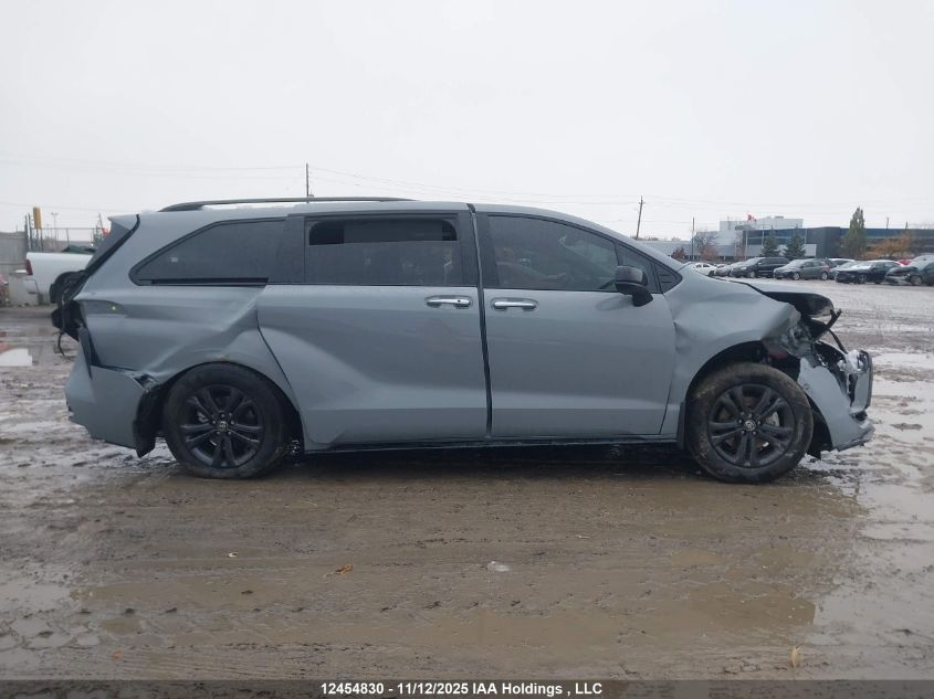 2025 Toyota Sienna Xse 7-Passenger VIN: 5TDGSKFC2SS204126 Lot: 12454830