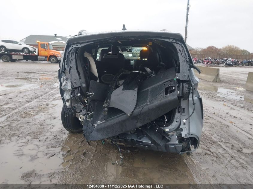 2025 Toyota Sienna Xse 7-Passenger VIN: 5TDGSKFC2SS204126 Lot: 12454830