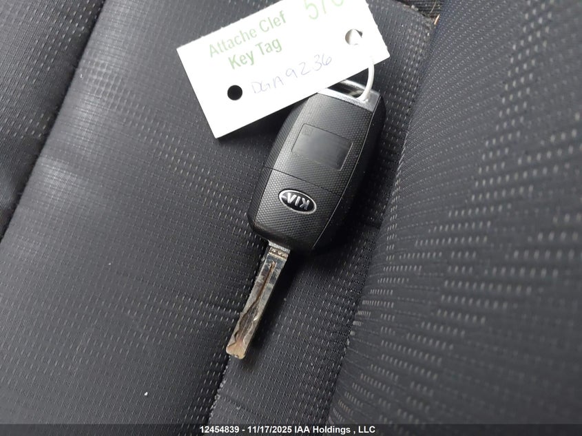 2017 Kia Rio Lx VIN: KNADM5A30H6819270 Lot: 12454839