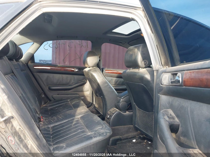 2000 Audi A6 2.7T Quattro VIN: WAUED54B2YN048209 Lot: 12454855