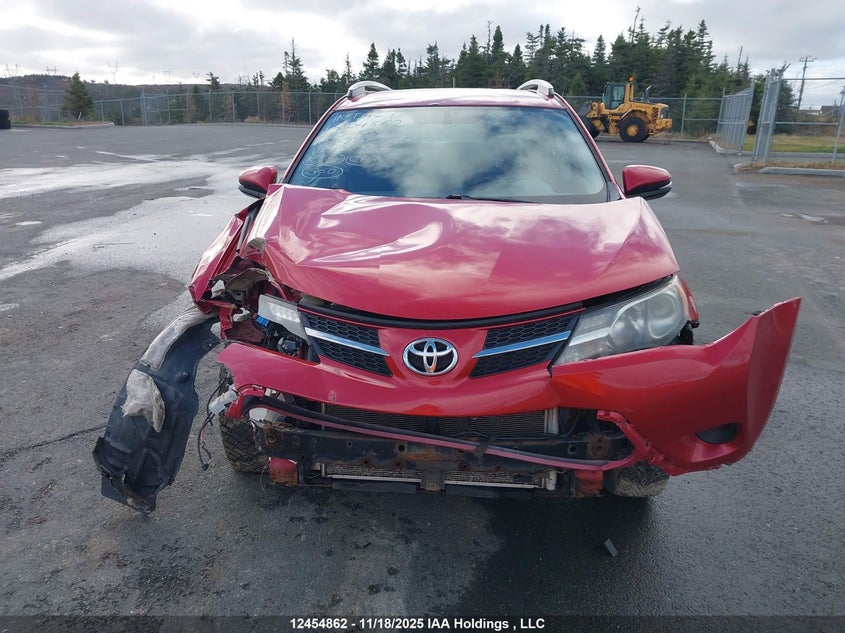 2T3ZFREV9FW138283 2015 TOYOTA RAV 4 photo no. 12