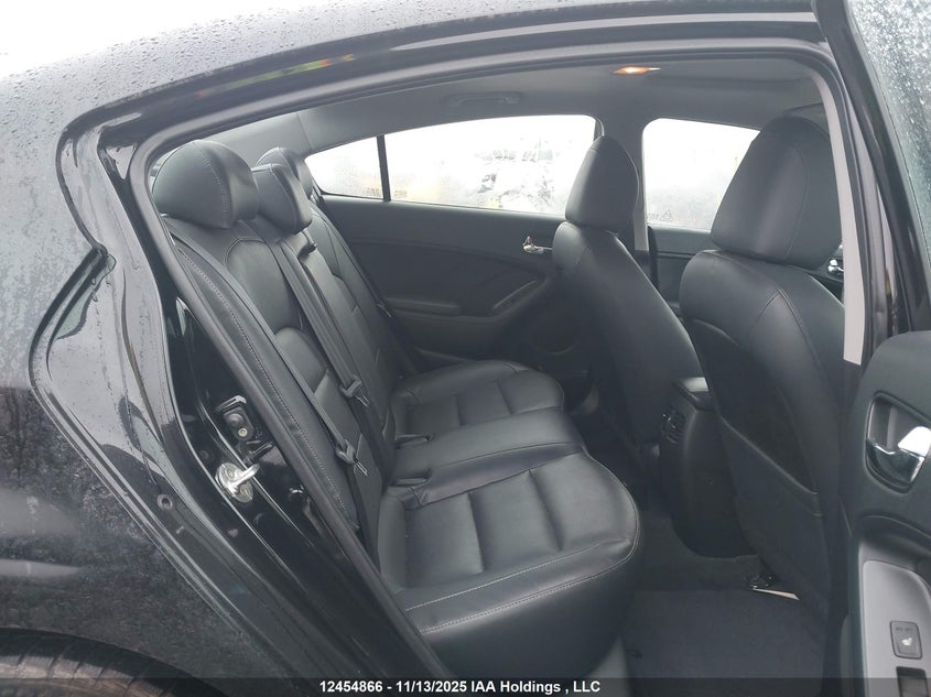 3KPFL4A86JE195401 2018 KIA FORTE photo no. 8