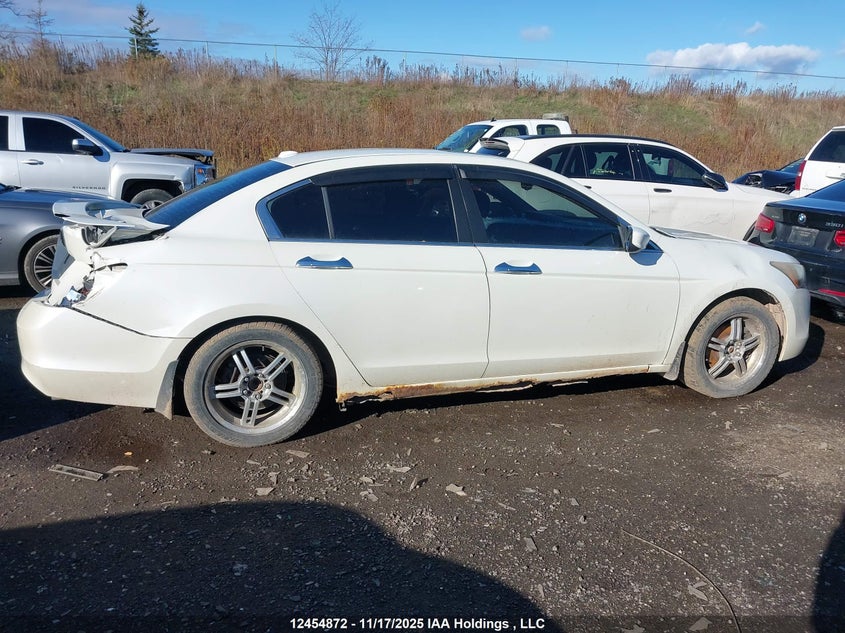 1HGCP36898A803209 2008 HONDA ACCORD photo no. 13