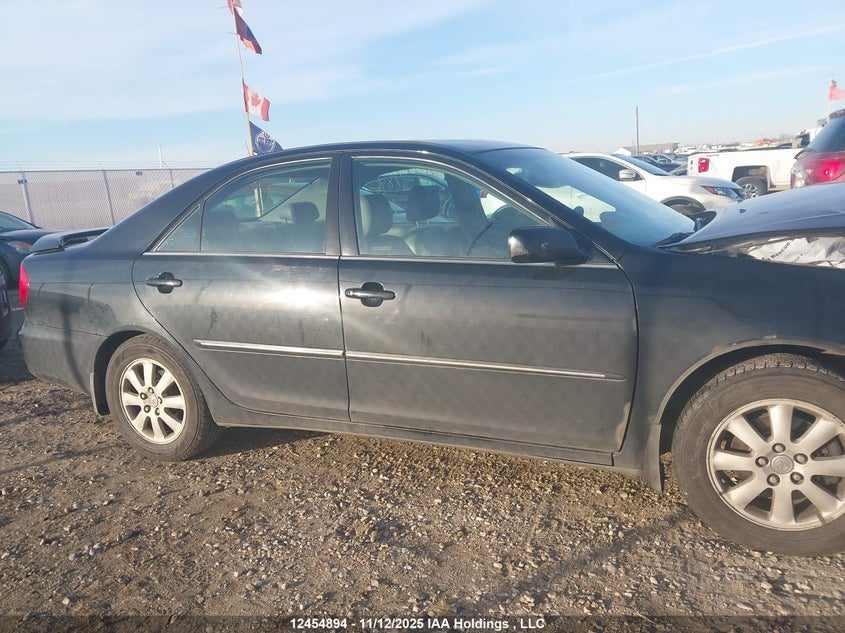 2004 Toyota Camry Le V6/Xle V6 VIN: 4T1BF30K34U071326 Lot: 12454894