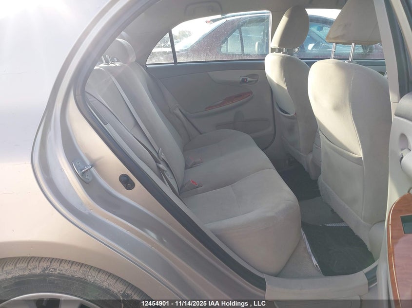 2010 Toyota Corolla VIN: 2T1BU4EEXAC285127 Lot: 12454901