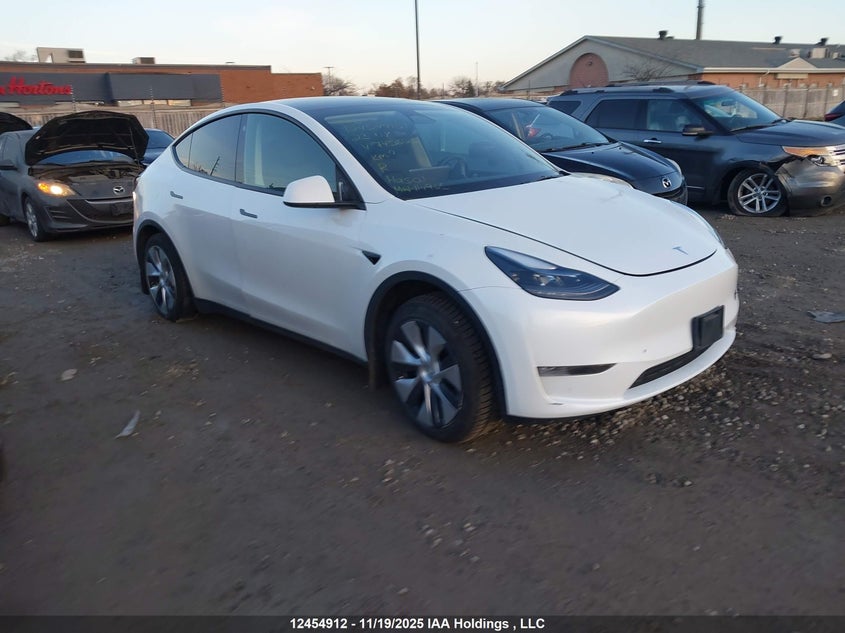 7SAYGAEE7PF745626 2023 TESLA MODEL Y photo no. 14