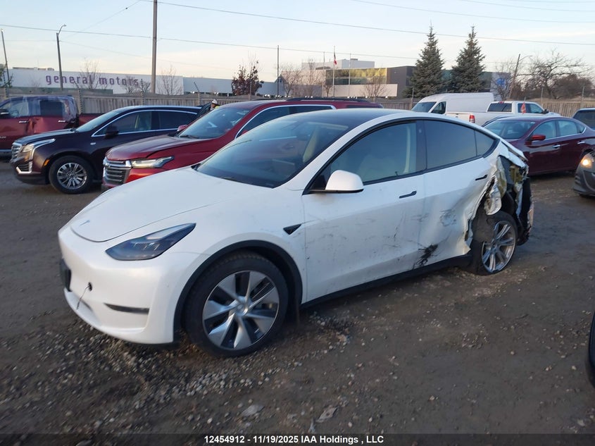 7SAYGAEE7PF745626 2023 TESLA MODEL Y photo no. 2