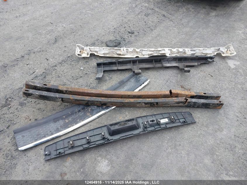 2017 Dodge Grand Caravan Crew VIN: 2C4RDGDG6HR845531 Lot: 12454915