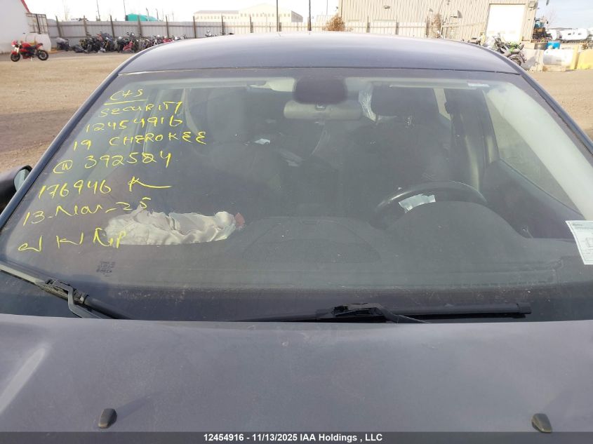 2019 Jeep Cherokee Sport VIN: 1C4PJLAB6KD392524 Lot: 12454916
