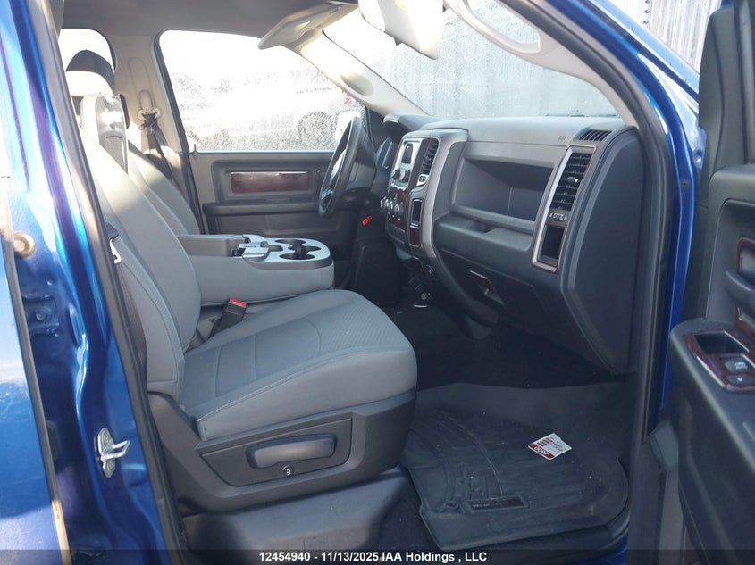 1C6RR7KGXHS658979 2017 RAM 1500 photo no. 5