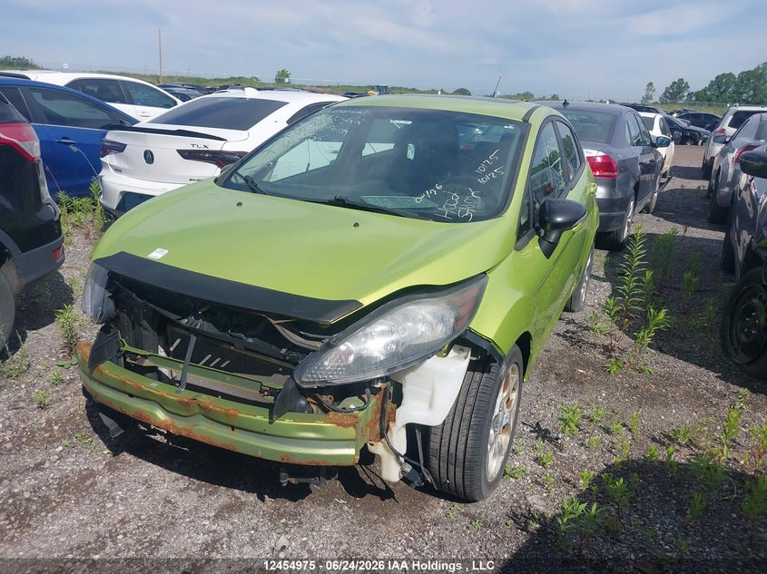 2013 Ford Fiesta, Front, IAAI, VIN 3FADP4FJ6DM139756 — photo 2