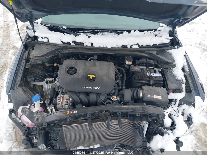 KMHD84LFXHU231733 2017 HYUNDAI ELANTRA photo no. 10