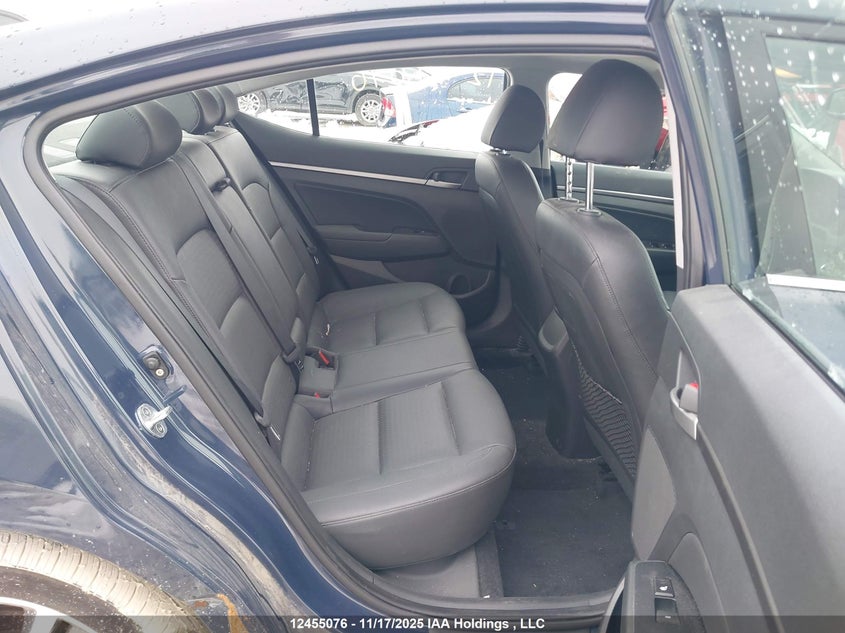 KMHD84LFXHU231733 2017 HYUNDAI ELANTRA photo no. 8