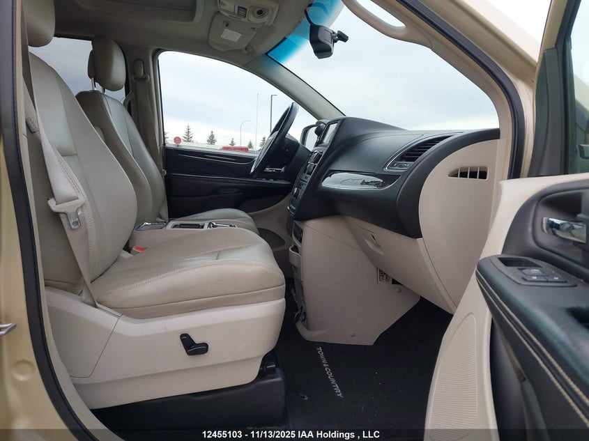 2C4RC1CG1CR118582 2012 CHRYSLER TOWN & COUNTRY photo no. 5
