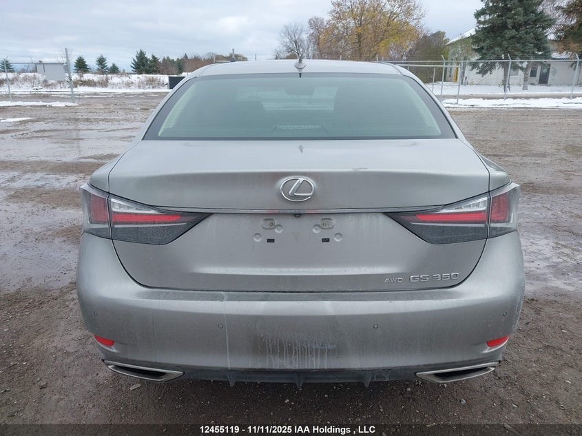 JTHCZ1BL0JA009498 2018 LEXUS GS photo no. 16