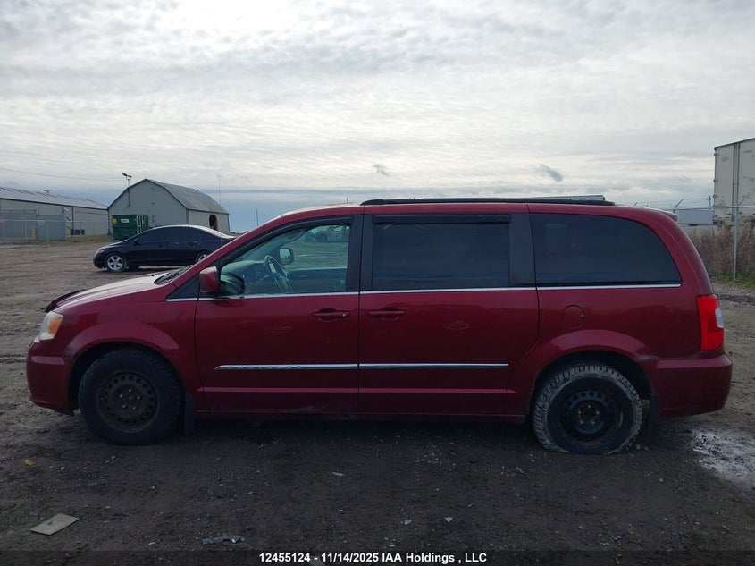 2A4RR5DG2BR603875 2011 CHRYSLER TOWN & COUNTRY photo no. 14