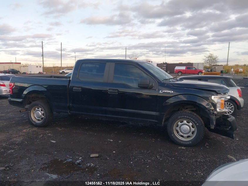 1FTFW1E58JKF65086 2018 FORD F-150 photo no. 13