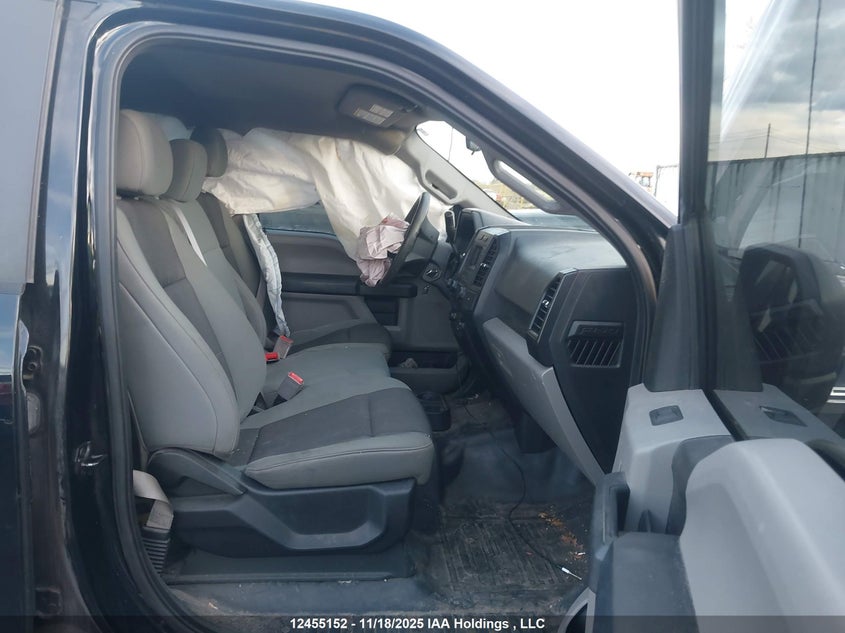 1FTFW1E58JKF65086 2018 FORD F-150 photo no. 5