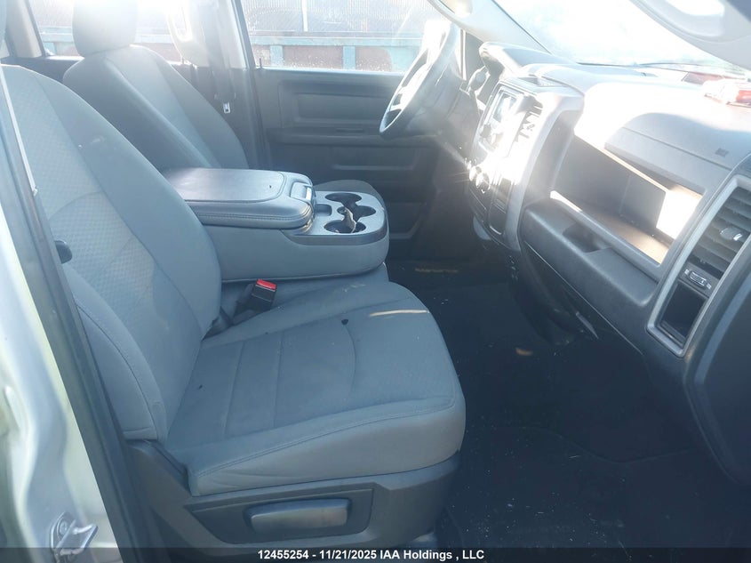1C6RR7FT1JS184000 2018 RAM 1500 photo no. 5