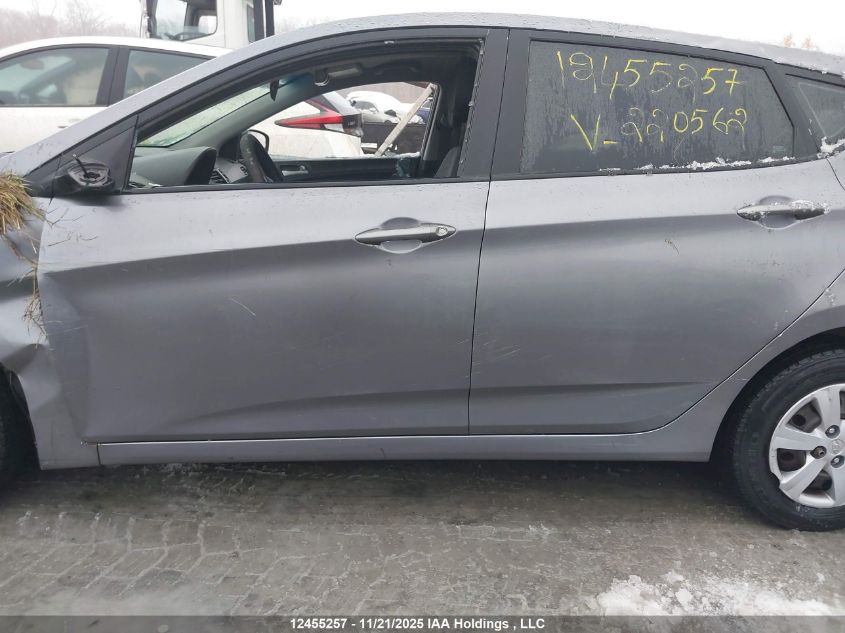 2015 Hyundai Accent VIN: KMHCT5AEXFU220562 Lot: 12455257