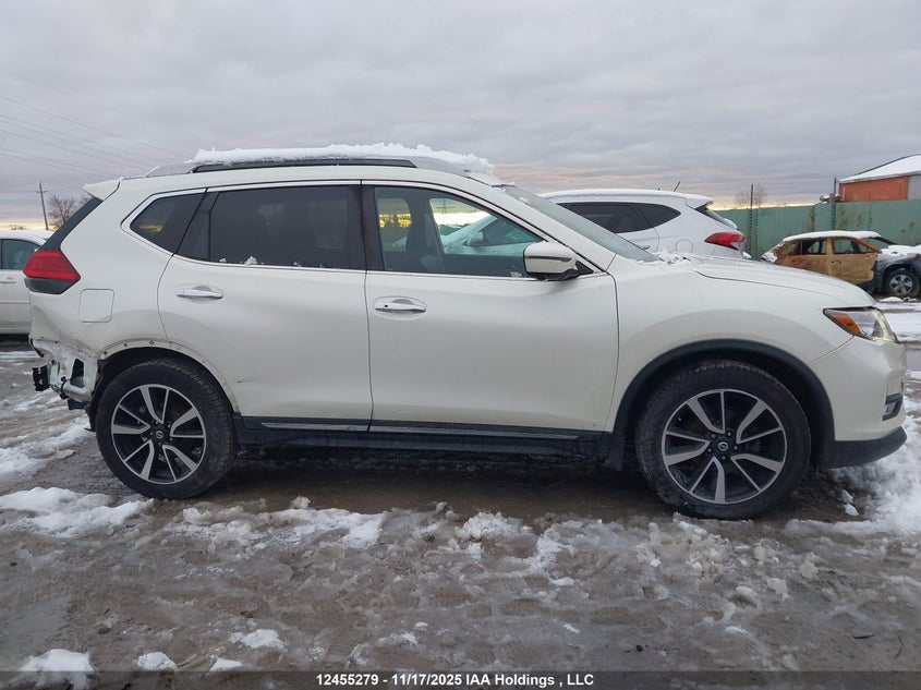 5N1AT2MV8HC740088 2017 NISSAN ROGUE photo no. 13