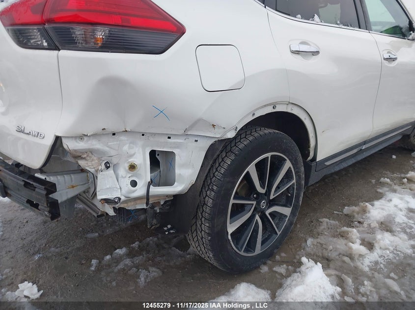 5N1AT2MV8HC740088 2017 NISSAN ROGUE photo no. 18