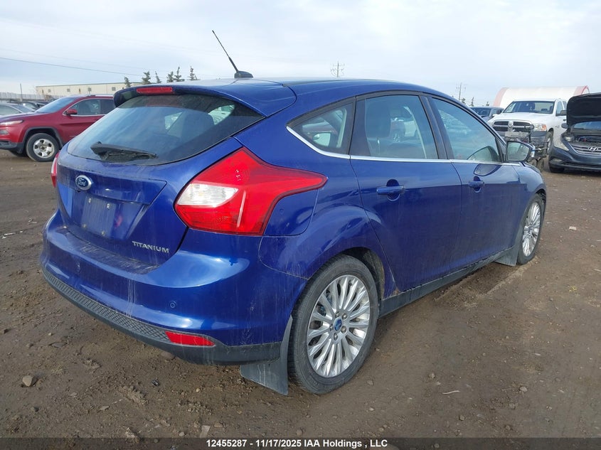 1FAHP3N23CL350791 2012 FORD FOCUS photo no. 4