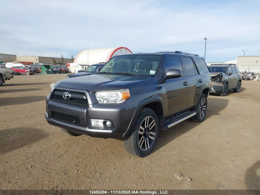 JTEBU5JR5D5138936 2013 TOYOTA 4RUNNER photo no. 2