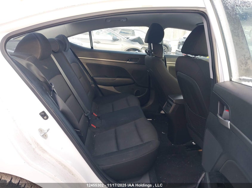 KMHD84LF4JU668827 2018 HYUNDAI ELANTRA photo no. 8