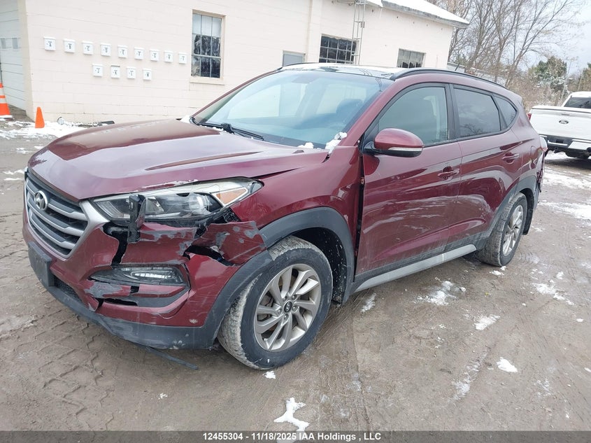 KM8J3CA46HU512859 2017 HYUNDAI TUCSON photo no. 2