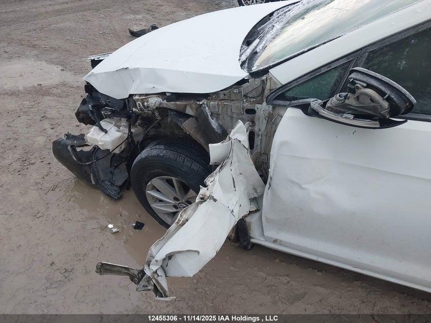 2015 Volkswagen Golf 2.0 Tdi Comfortline/2.0 Tdi Highline/2.0 Tdi Trendline VIN: 3VW2A7AUXFM098876 Lot: 12455306