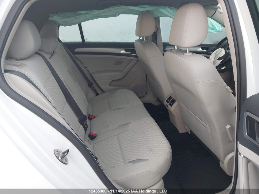 2015 Volkswagen Golf 2.0 Tdi Comfortline/2.0 Tdi Highline/2.0 Tdi Trendline VIN: 3VW2A7AUXFM098876 Lot: 12455306