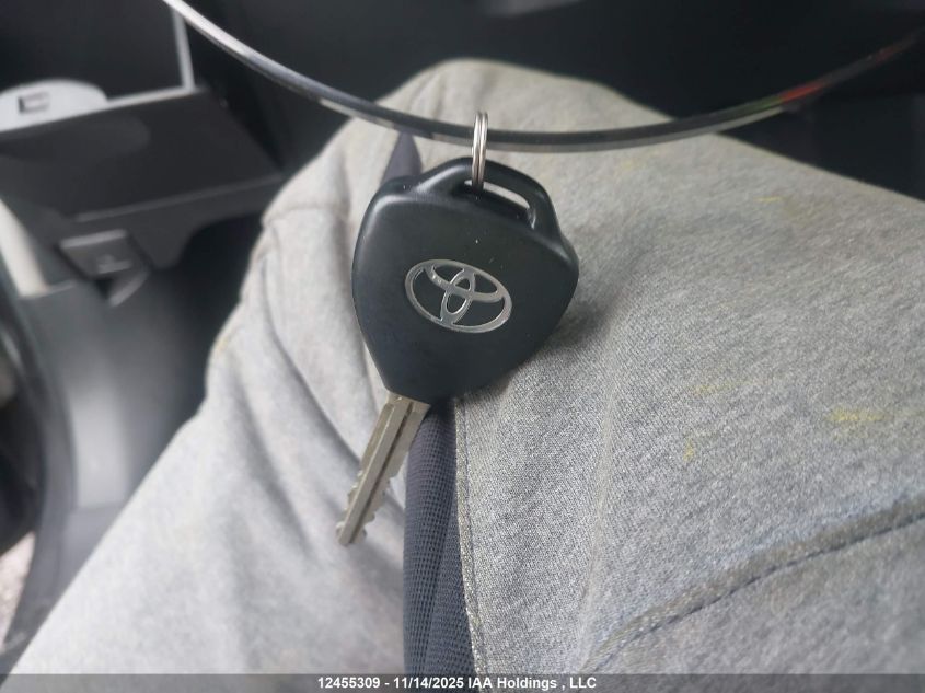 2010 Toyota Yaris Rs VIN: JTDKT4K30A5303850 Lot: 12455309