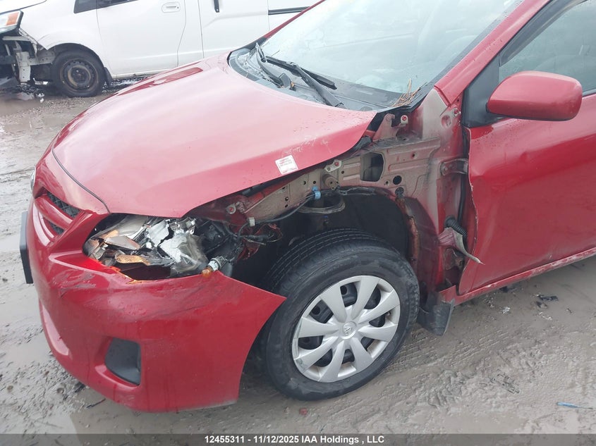 2T1BU4EE2DC050063 2013 TOYOTA COROLLA photo no. 6