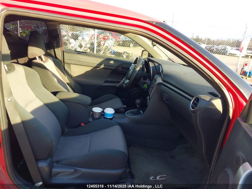 JTKJF5C78F3094038 2015 SCION TC photo no. 5