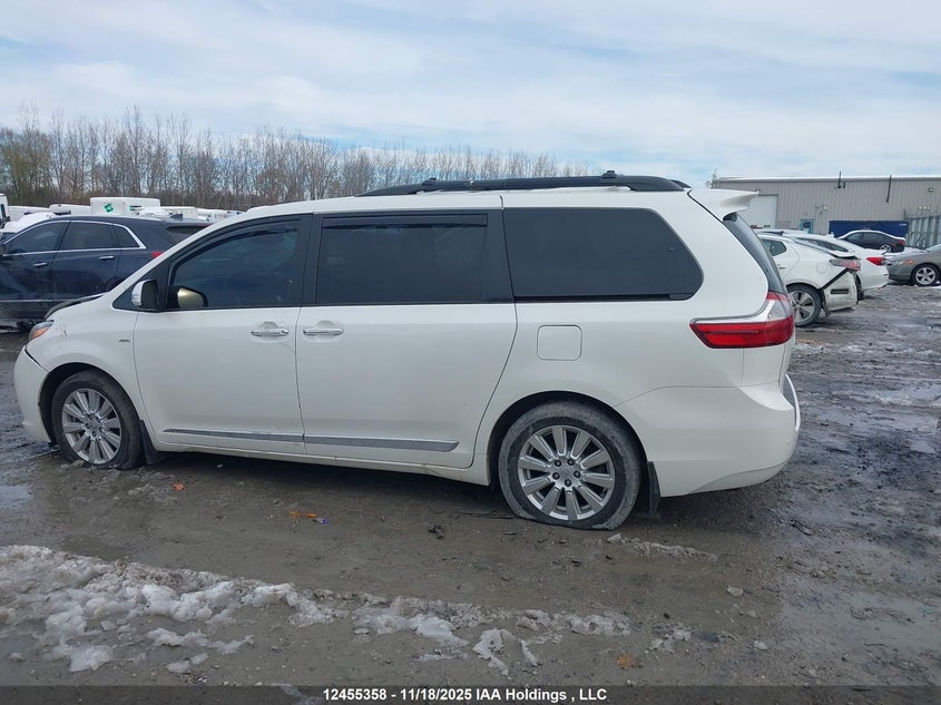 5TDDZ3DC8HS169978 2017 TOYOTA SIENNA photo no. 15
